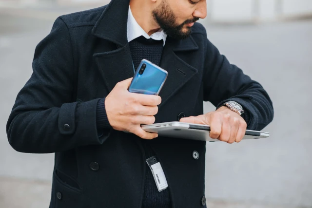 employee-checking-his-clock