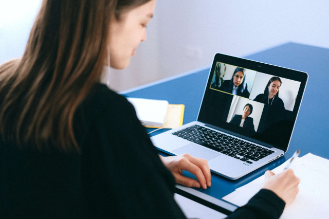 employee-doing-video-conferencing